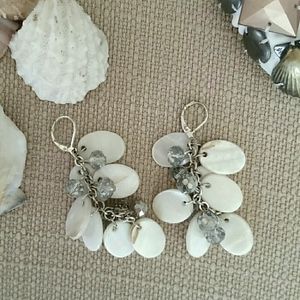 ✨💎 RESORT White Shell Drop Earrings MOP and Sterling